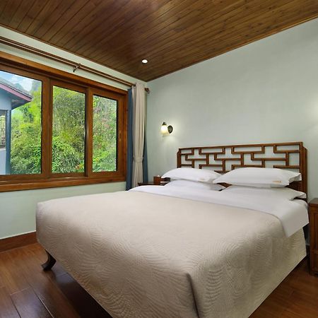 หยางซั่ว เมาน์เทน รีทรีท Hotel ภายนอก รูปภาพ
